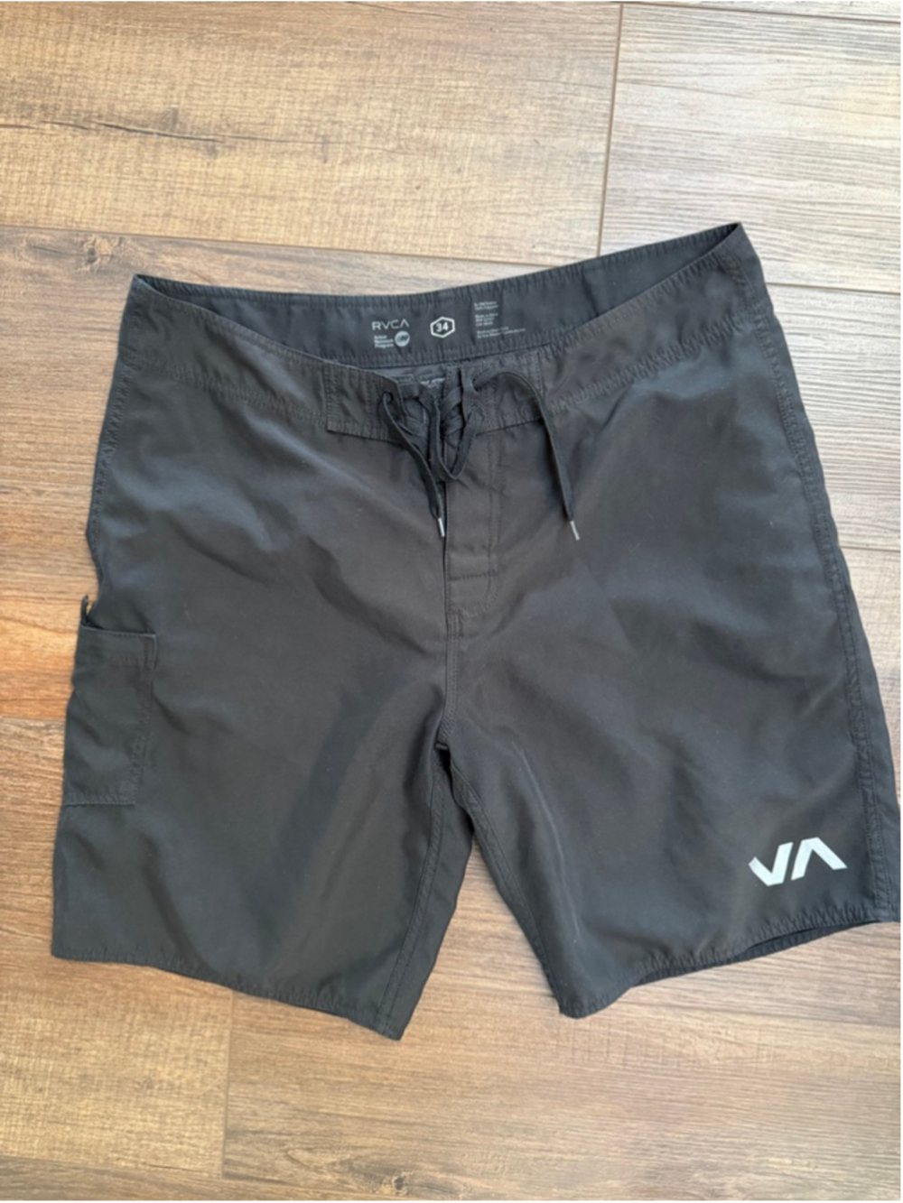 Men's RVCA Athletic board shorts Shorts Waist 34 Black